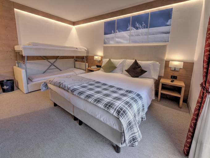 Bedroom 2, Hotel Caminetto, Trento