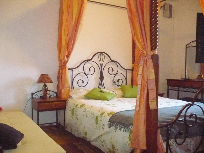 Bedroom 4, Hotel Castillo de Uña, Cuenca