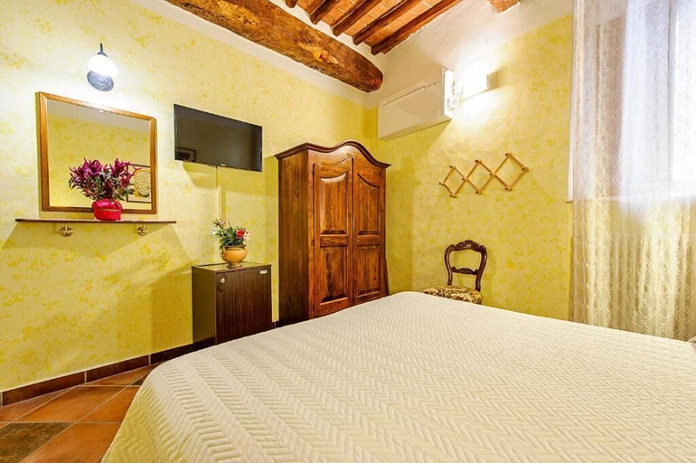 Bedroom 4, Meublè Evoè, Siena