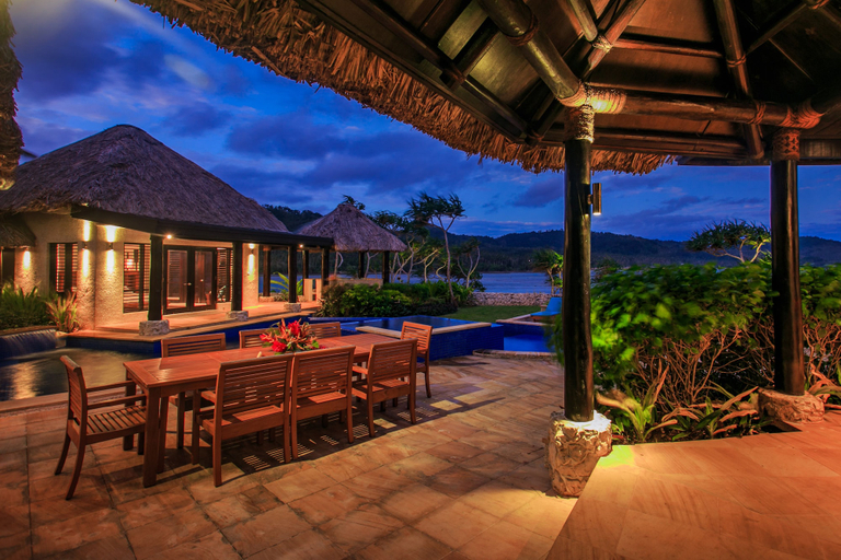 Food & Drinks 4, Wavi Island Villas, Cakaudrove