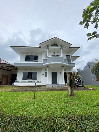 Jo Villa Lembang, Bandung