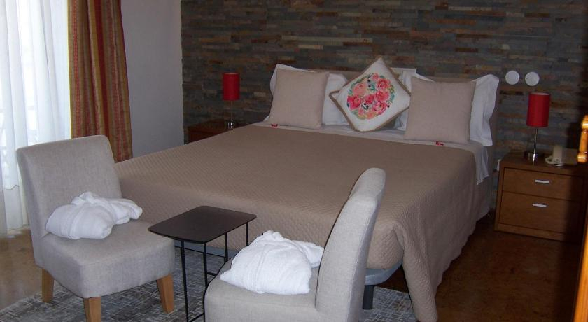 Bedroom 1, Hotel Santa Apolonia, Bragança