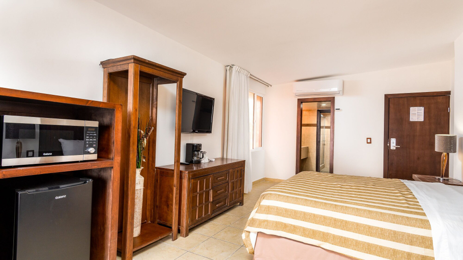 Bedroom 3, Puerto Nuevo Baja Hotel & Villas, Tijuana