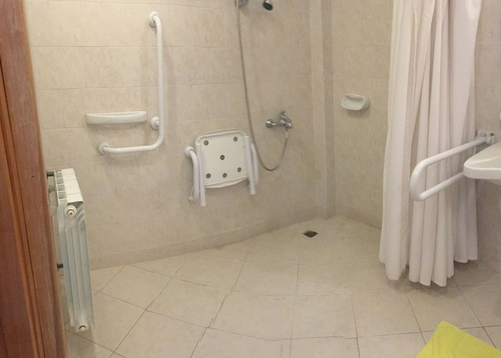 Bathroom 3, Hotel San Jorge, Huiliches