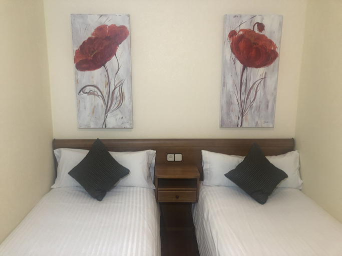 Bedroom 2, Apartamentos Solineu, Girona