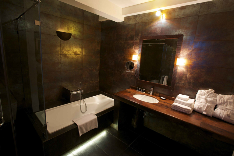 Bathroom 4, Thaulle Pure Ayurveda Resort - Yala, Thissamaharama