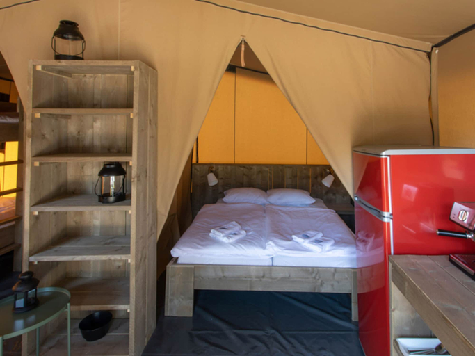 Bedroom 2, Delle Rose Camping Village, Imperia