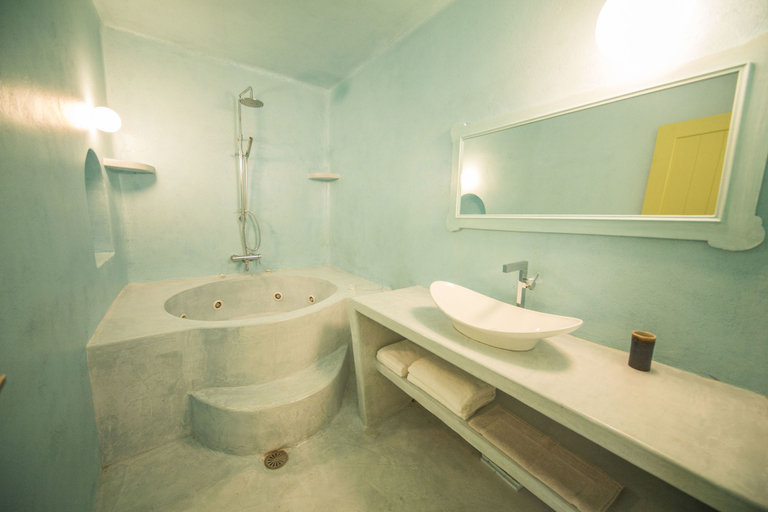 Bathroom 4, Villa Agrikoia, South Aegean