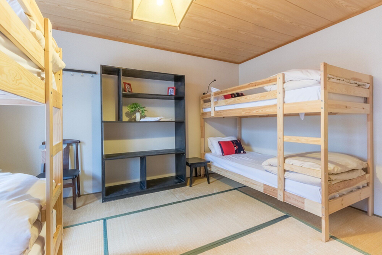 Bedroom 2, Freeride Lodge Niseko, Niseko