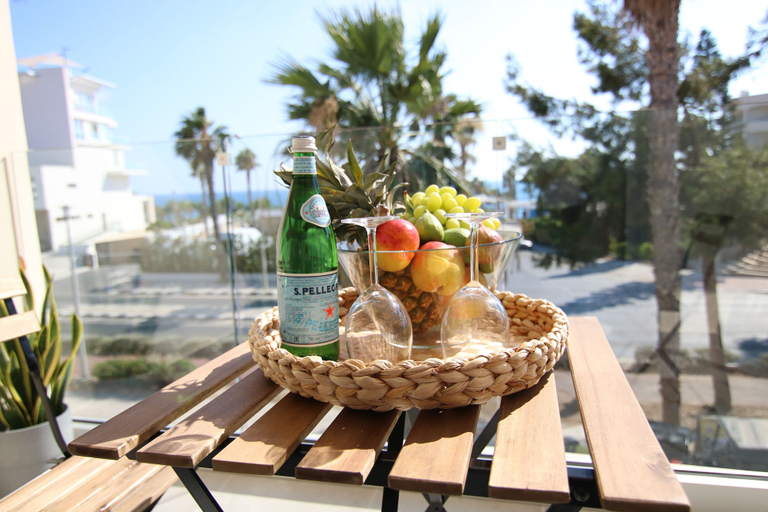 Food & Drinks 5, Phaedrus Living: Seaside Luxury Flat Limnaria 152