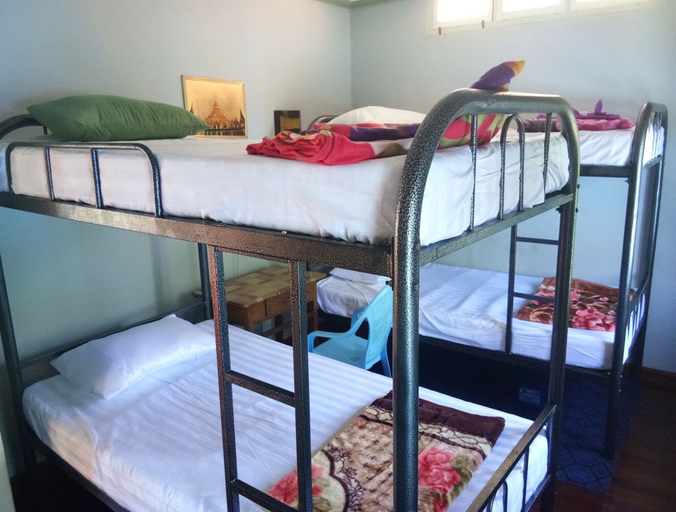 Bedroom 2, Lux Pillow Hostel, Myingyan