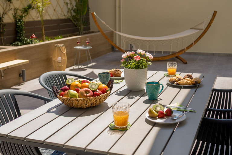 Food & Drinks, E & G Relax Homes, Crete