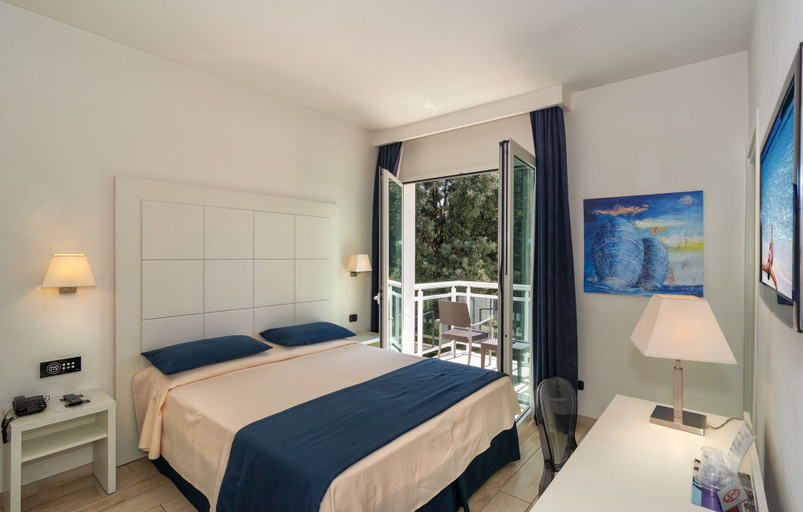Bedroom 4, Hotel Central Park, Lucca