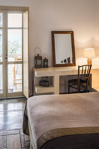 Bedroom 3, Mazaraki Guesthouse, Peloponnese