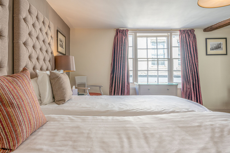 Bedroom 2, The Sun Inn, Kent