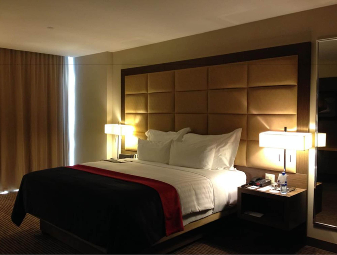 Bedroom 3, Le Meridien Panama, Panamá