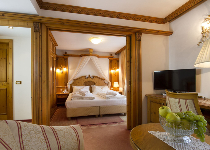 Bedroom 3, HOTEL LORENZETTI, Trento