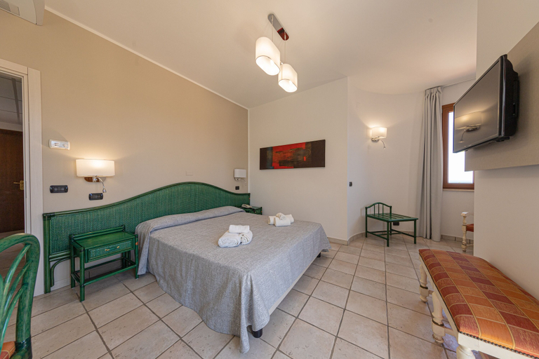 Bedroom 4, Hotel Baia Del Capitano, Palermo
