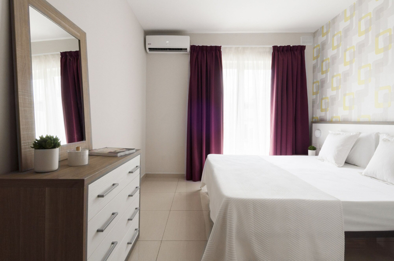 Bedroom 4, Blubay Apartments by ST Hotels