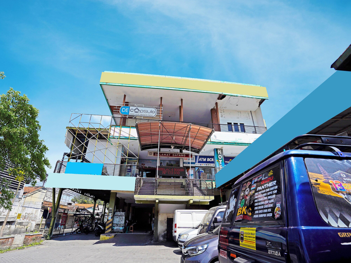 Exterior & Views 2, OYO 91415 De Wijaya Hotel, Sidoarjo