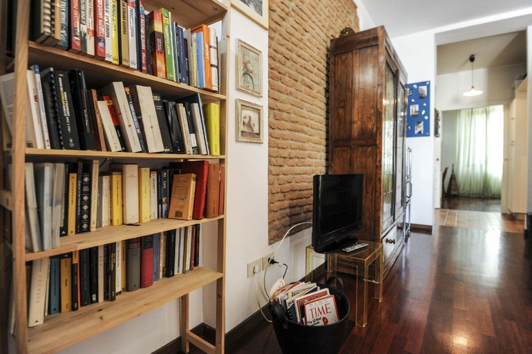 Others 4, Garibaldi Apartment, Milano