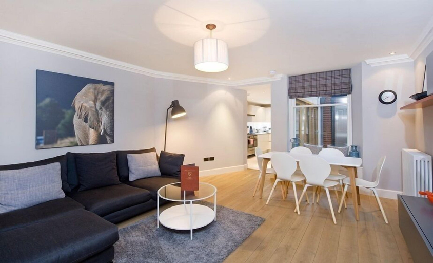 Others 4, Destiny Scotland - Q-Residence, Edinburgh