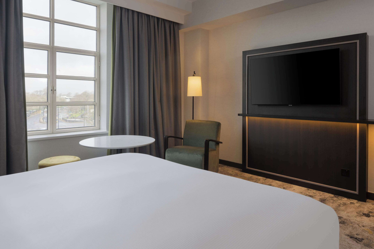 Bedroom 3, Hilton Cardiff, Cardiff