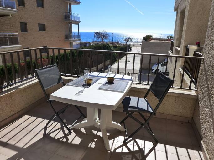 Others 5, Estudio Castell Joncar - A151, Girona