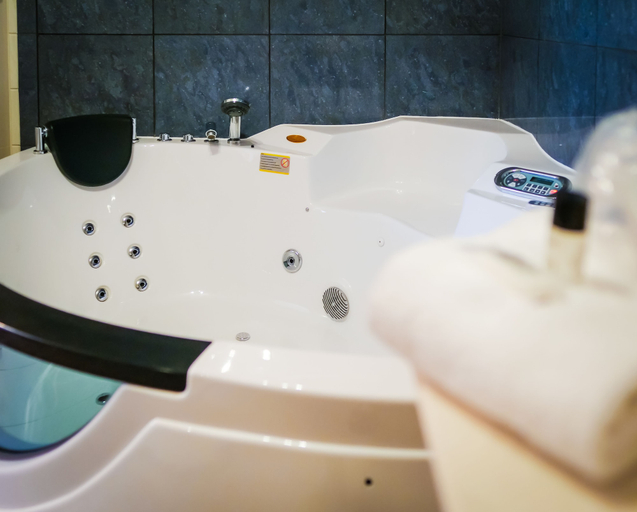 Bathroom 5, Landhotel Neunburg, Schwandorf