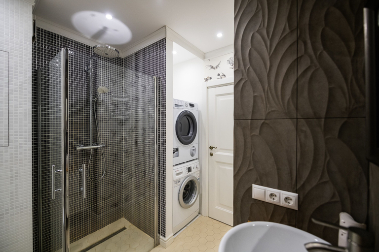 Bathroom 3, Prime Host apartments on Leninsky Prosp., Western