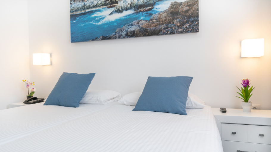 Bedroom 3, Bitácora Lanzarote Club, Las Palmas