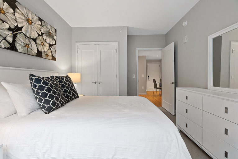 Bedroom 3, Global Luxury Suites Center City, Philadelphia