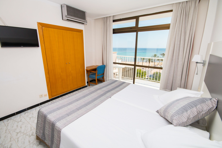Bedroom 3, Hotel Amic Miraflores, Baleares