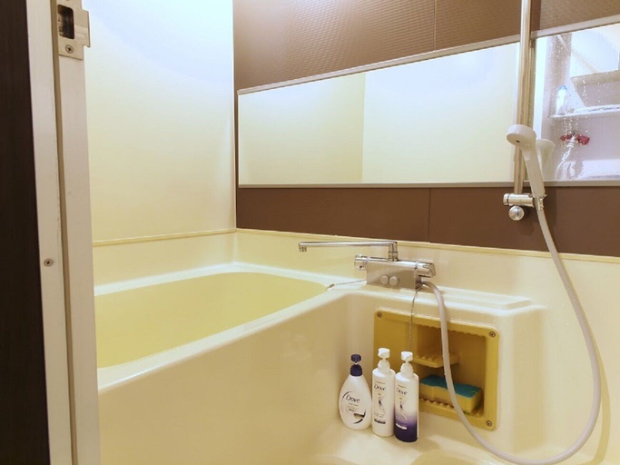 Bathroom, Heights Showa 705, Sapporo