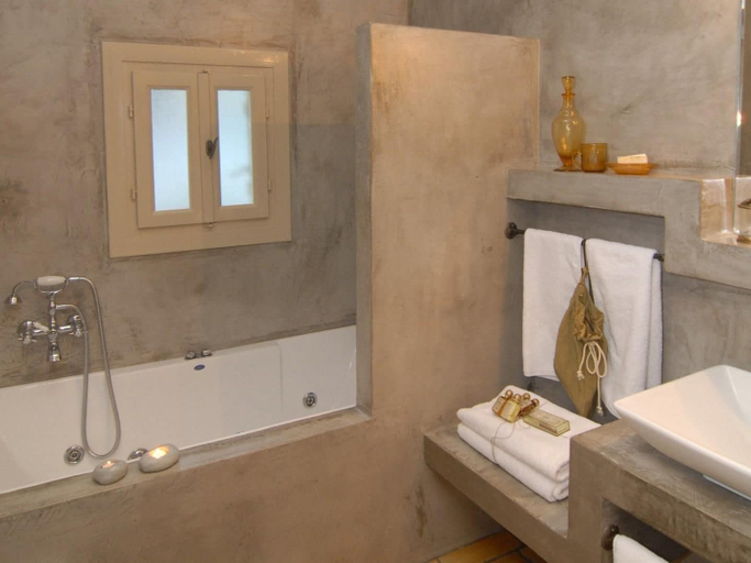 Bathroom 5, Mazaraki Guesthouse, Peloponnese