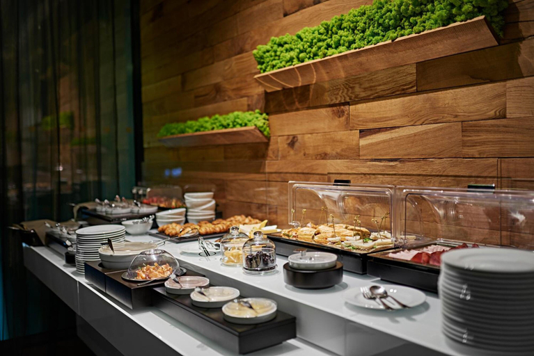 Food & Drinks 5, Theatre Hotel, Olomouc
