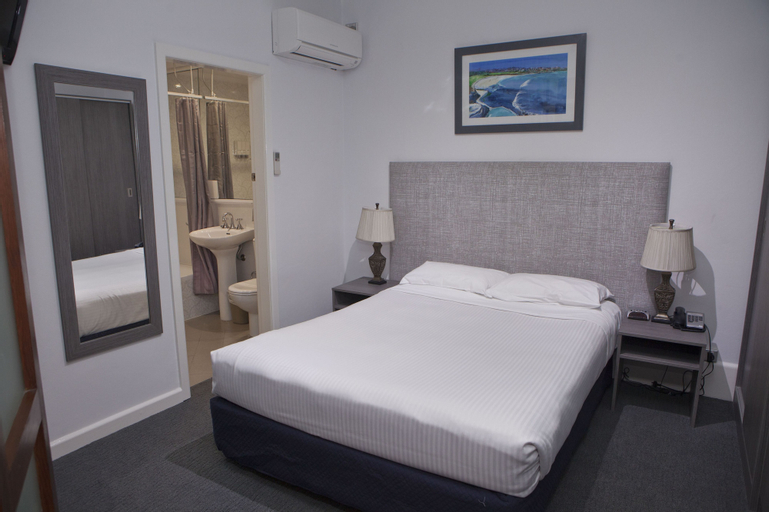 Bedroom 16