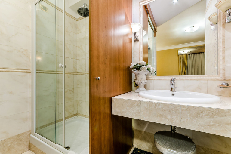 Bathroom 5, Luxury Rooms H 2000 Roma, Rome
