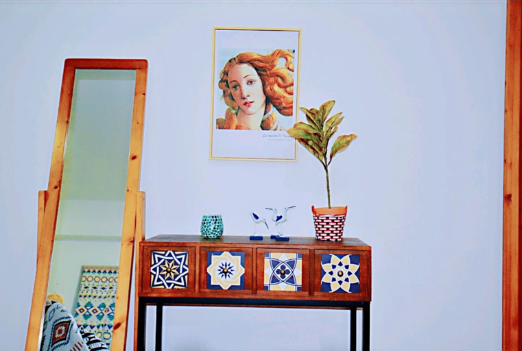Others 3, Avatar Persia Impression Queen Bed & High Rise View, Shenzhen