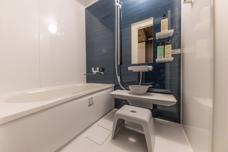 Bathroom 3, Wow! KANAZAWA STAY, Kanazawa