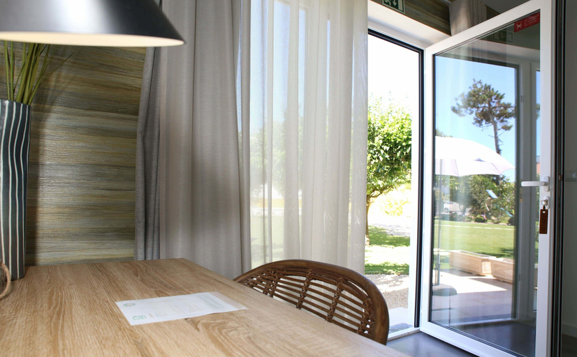 Bedroom 5, Vila Louro, Torres Vedras
