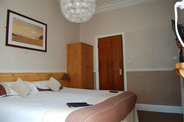 Bedroom 2, The Chorlton, Blackpool