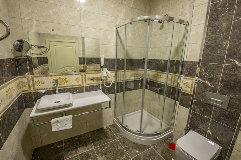 Bathroom 4, Sapanca Aqua Wellness Spa Hotel, Izmit