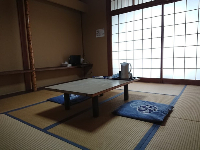 Others 2, Hotel Shirahama, Shirahama