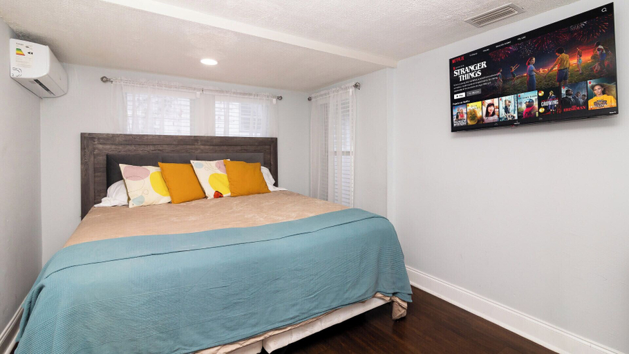 Bedroom, Seminole Heights Retreat #A, Hillsborough