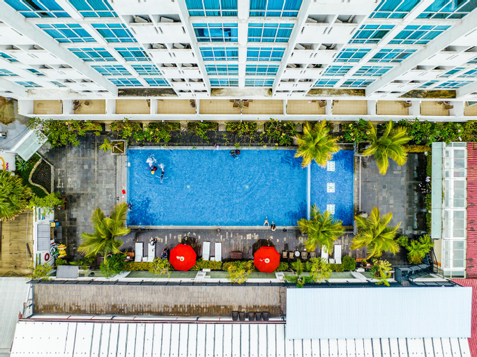 Business Facilities 30