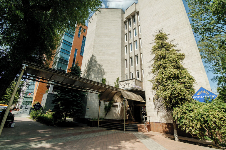 Exterior & Views, Dacia Hotel