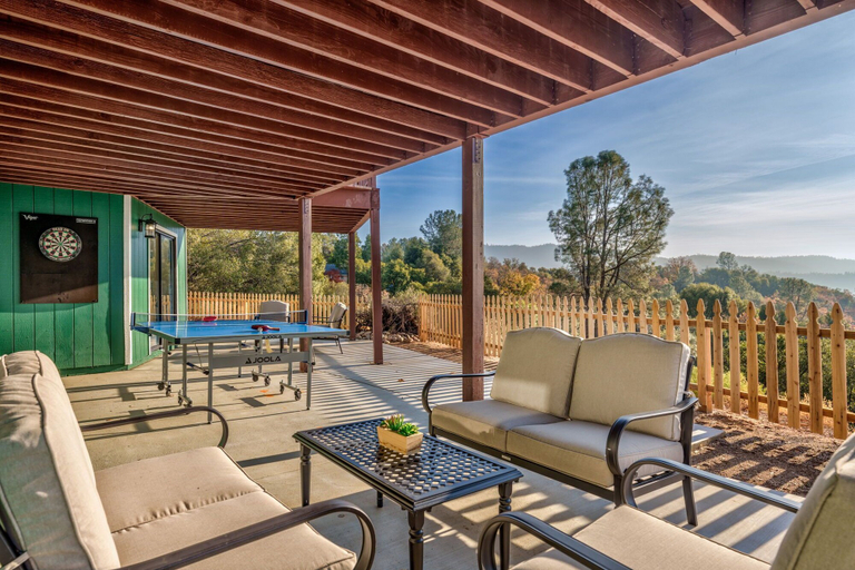 Others 5, Mountain View Point - Breathtaking Balcony, Madera