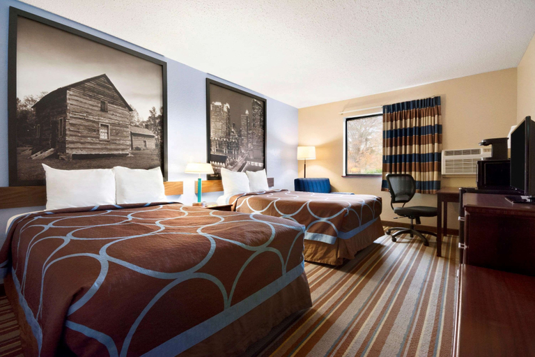 Bedroom 3, Super 8 by Wyndham Charlotte University, Mecklenburg
