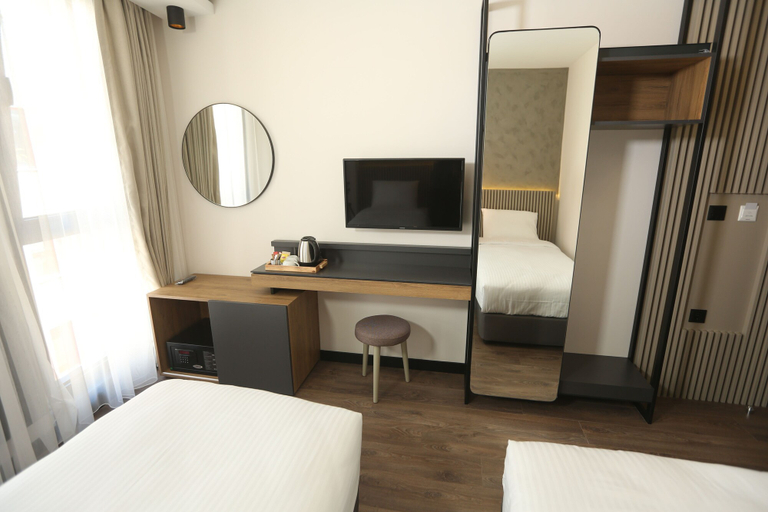 Bedroom 4, Moja City Hotel, Kadıköy